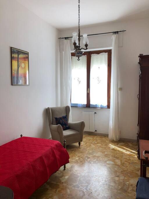 Casa Indipendente Zona Centrale La Maddalena  Kültér fotó