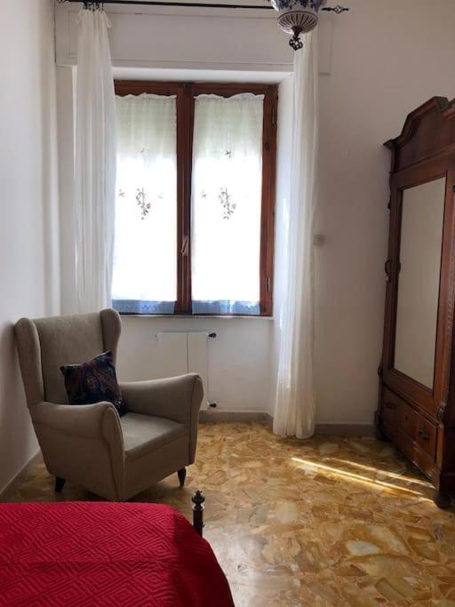 Casa Indipendente Zona Centrale La Maddalena  Kültér fotó